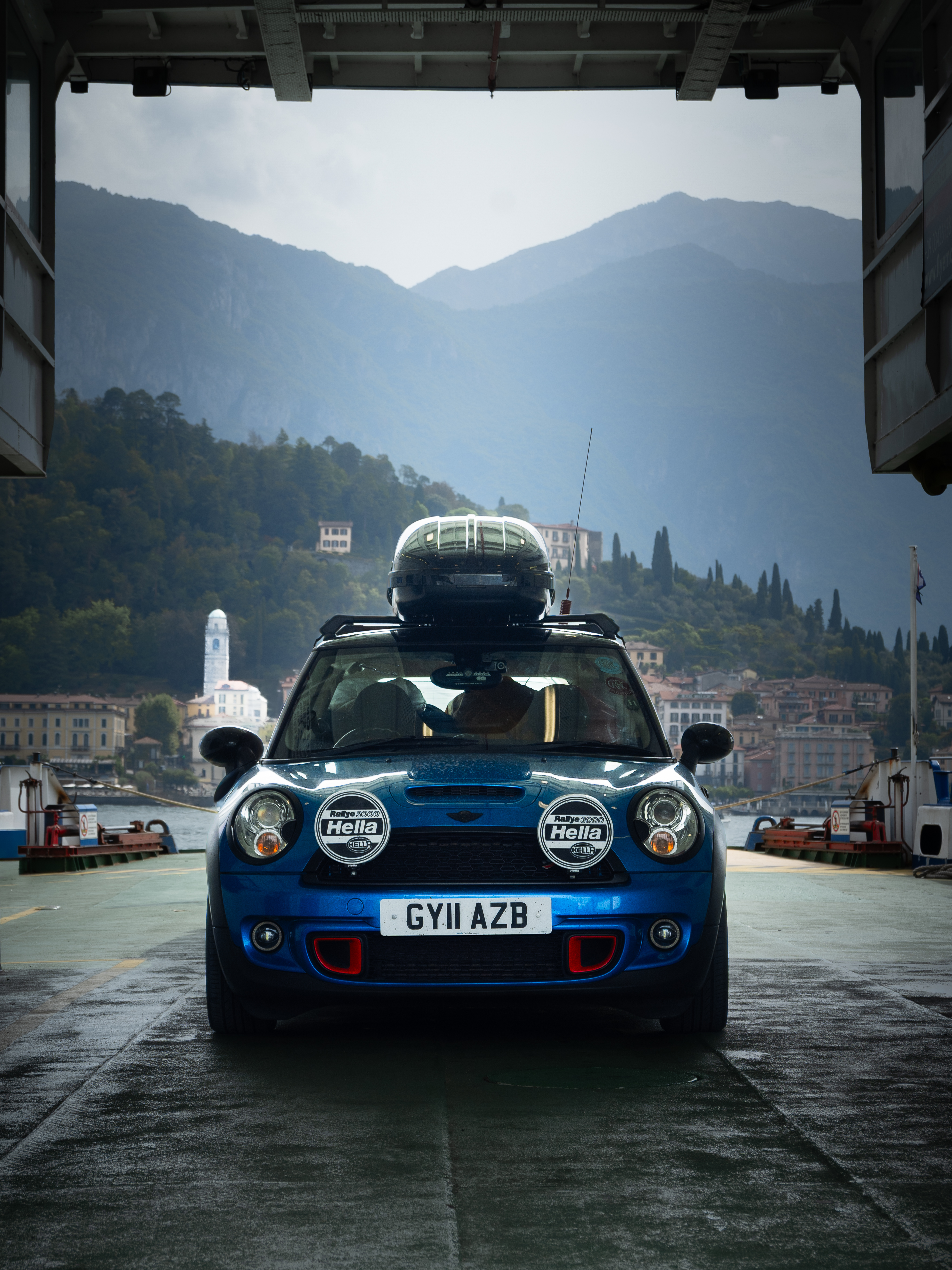 Giro di Europa car on the road